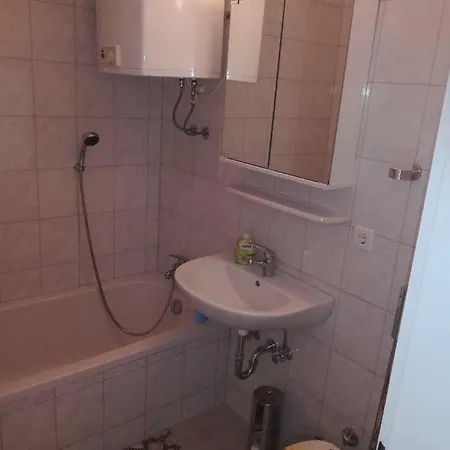 Ferien - Und Messewohnung Am Stadtpark Apartment *