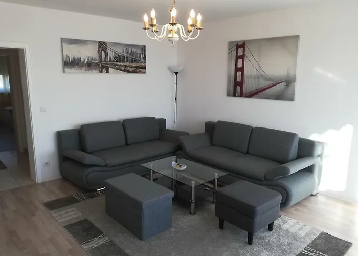 Ferien - Und Messewohnung Am Stadtpark Lägenhet *